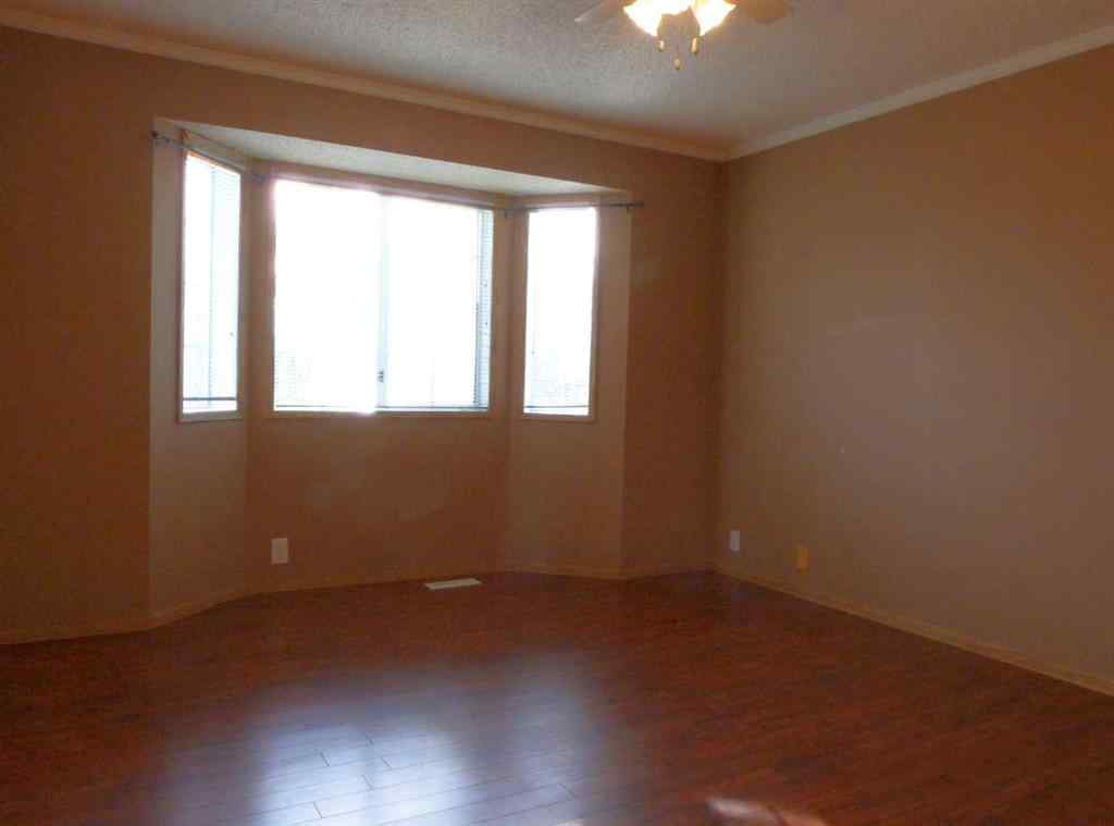 MLS® A2220346 - 34 Martinridge Road NE in Martindale Calgary, Residential