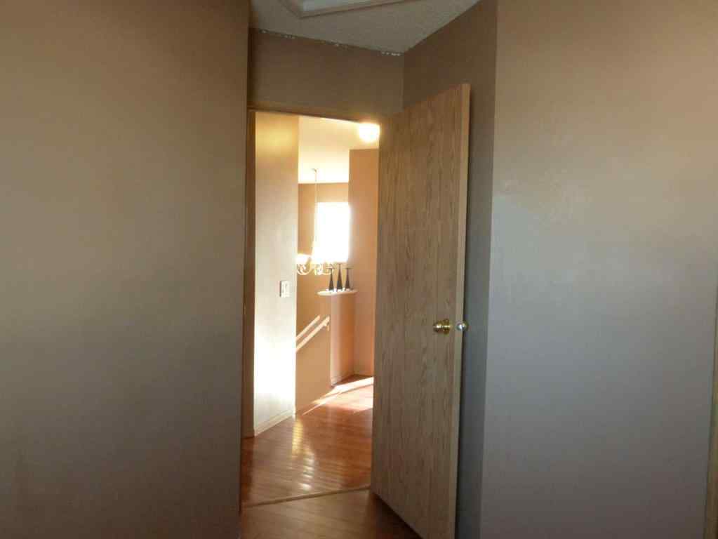 MLS® A2220346 - 34 Martinridge Road NE in Martindale Calgary, Residential