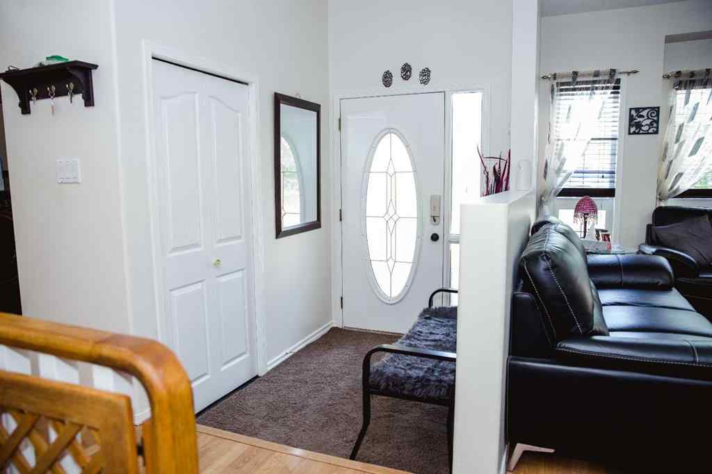 MLS® A2220374 - 301 3 Avenue NE in NONE Slave Lake, Residential