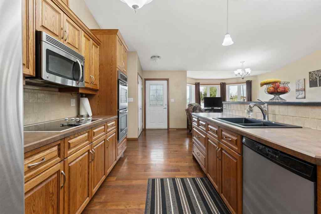 MLS® A2220384 - 5416 46 Avenue  in Forestburg Forestburg, Residential