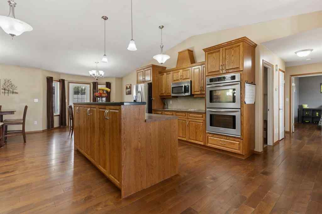 MLS® A2220384 - 5416 46 Avenue  in Forestburg Forestburg, Residential
