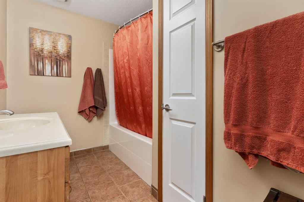 MLS® A2220384 - 5416 46 Avenue  in Forestburg Forestburg, Residential