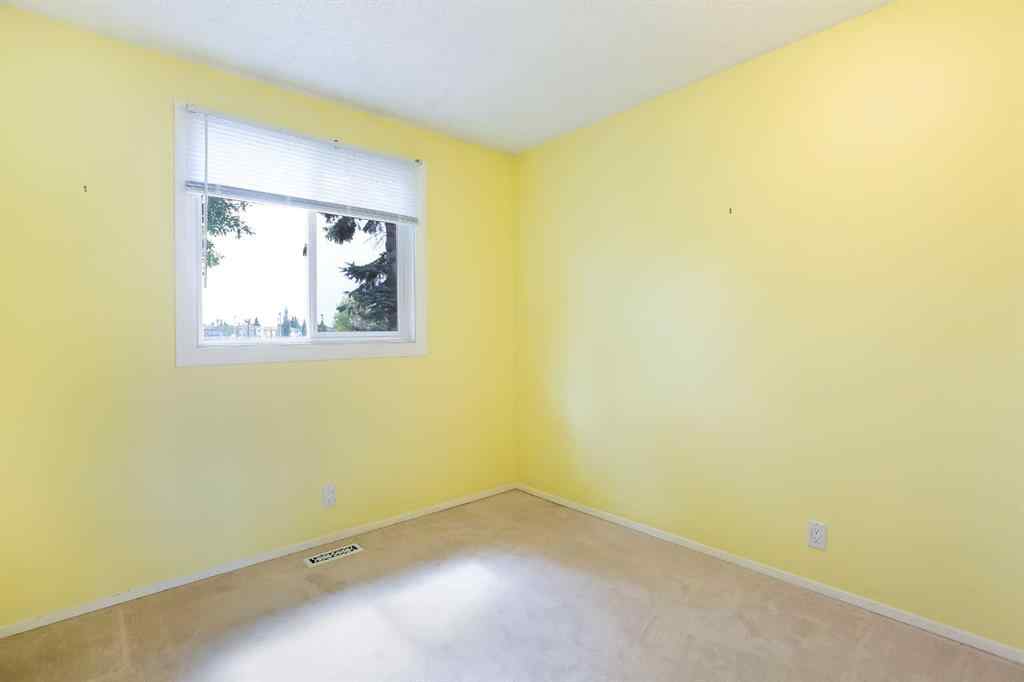 MLS® A2220420 - 12 Rivervalley Drive SE in Riverbend Calgary, Residential