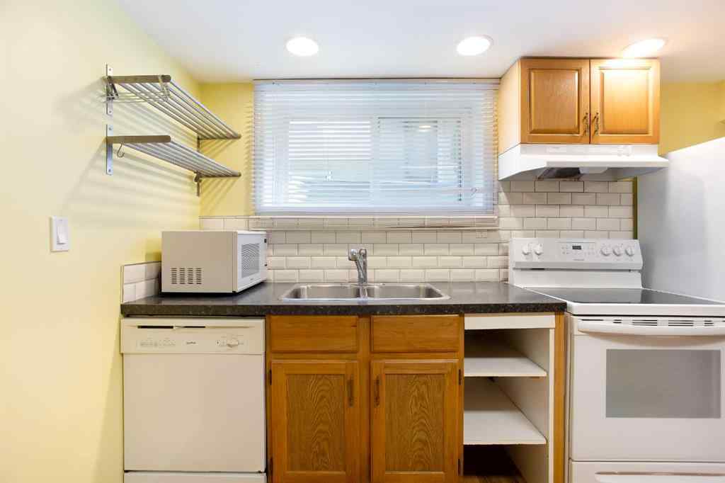 MLS® A2220420 - 12 Rivervalley Drive SE in Riverbend Calgary, Residential