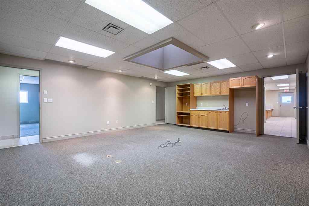 MLS® A2220429 - 4604 62 Avenue  in Hill Industrial Lloydminster, Commercial