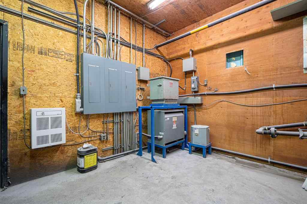 MLS® A2220429 - 4604 62 Avenue  in Hill Industrial Lloydminster, Commercial
