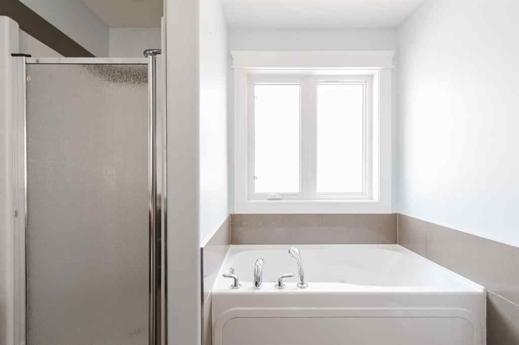 MLS® A2220453 - 200 Diamondstone Ridge  in Stonecreek Fort McMurray, Residential
