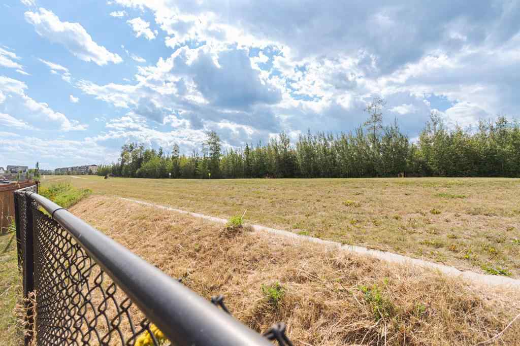 MLS® A2220453 - 200 Diamondstone Ridge  in Stonecreek Fort McMurray, Residential