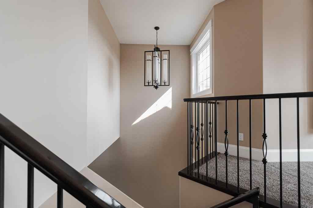 MLS® A2220453 - 200 Diamondstone Ridge  in Stonecreek Fort McMurray, Residential