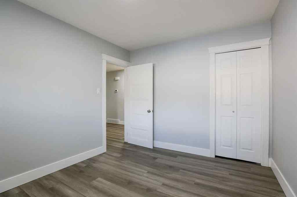MLS® A2220476 - 2620 38 Street SW in Glendale Calgary, Residential