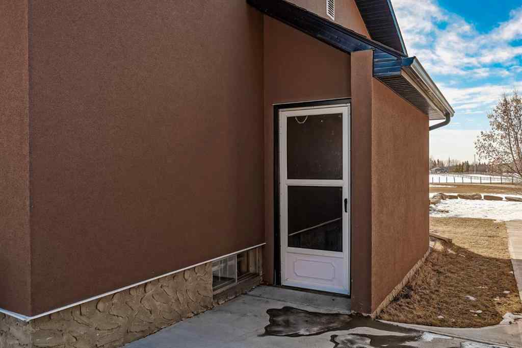 MLS® A2220513 - 292148 Township Road 262A   in NONE Rural Rocky View County, Residential