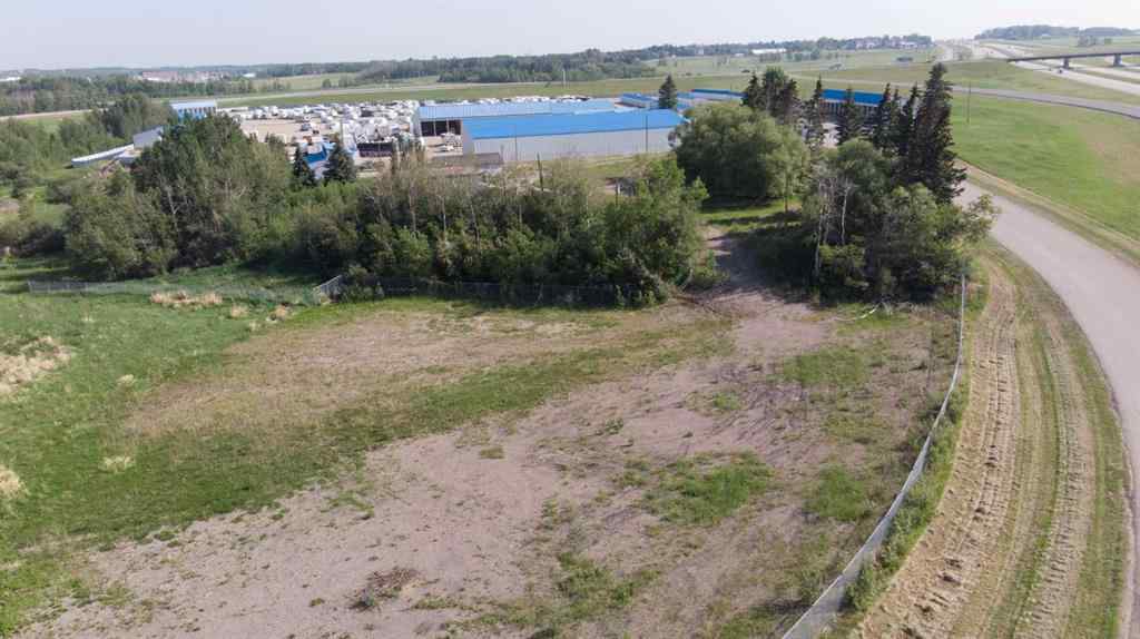MLS® A2220535 - 2000 Cottonwood Road  in South Innisfail Innisfail, Commercial
