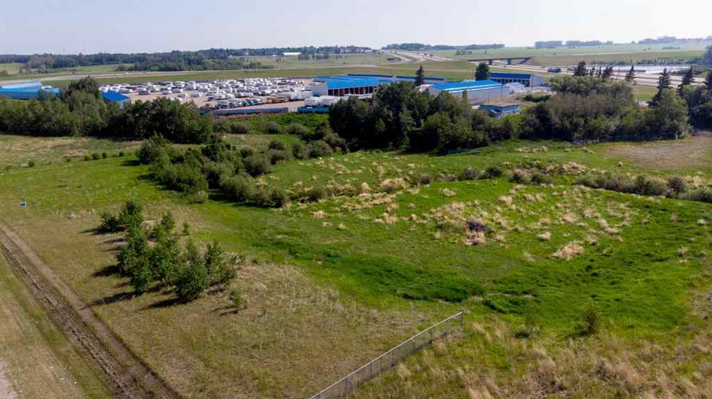 MLS® A2220535 - 2000 Cottonwood Road  in South Innisfail Innisfail, Commercial