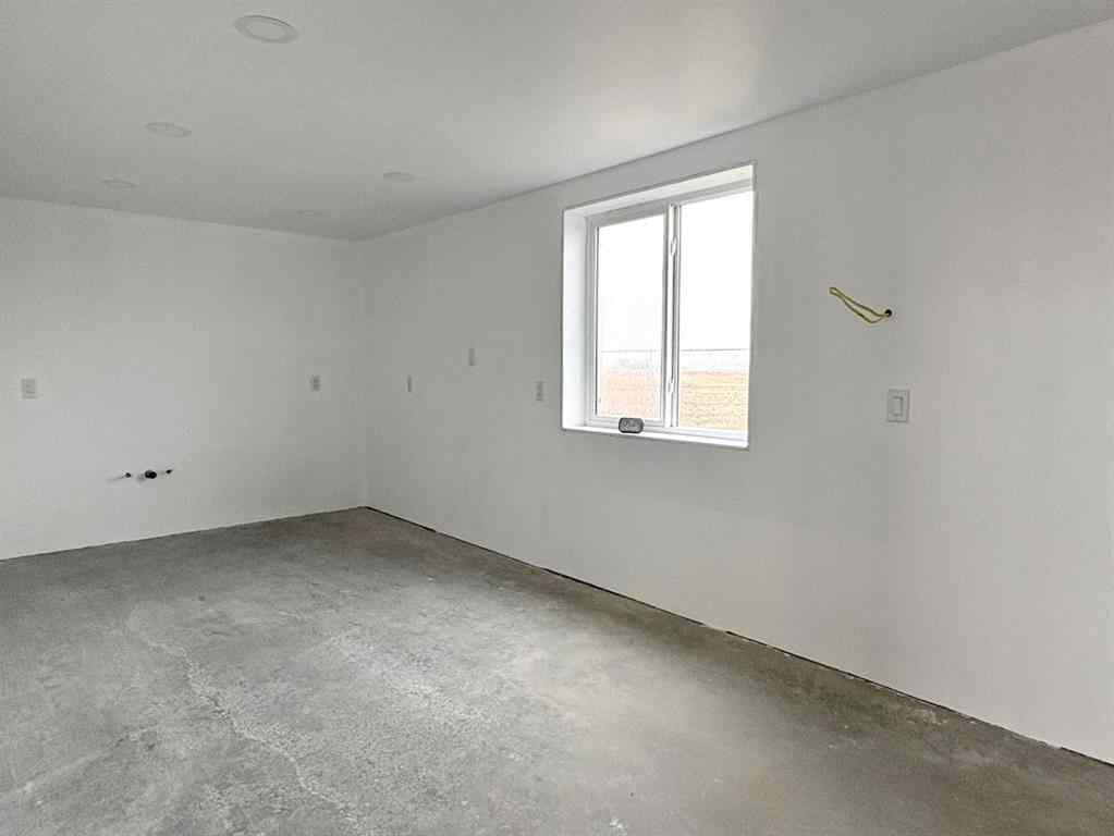 MLS® A2220572 - 5 Industrial Avenue  in Rosalind Rosalind, Commercial