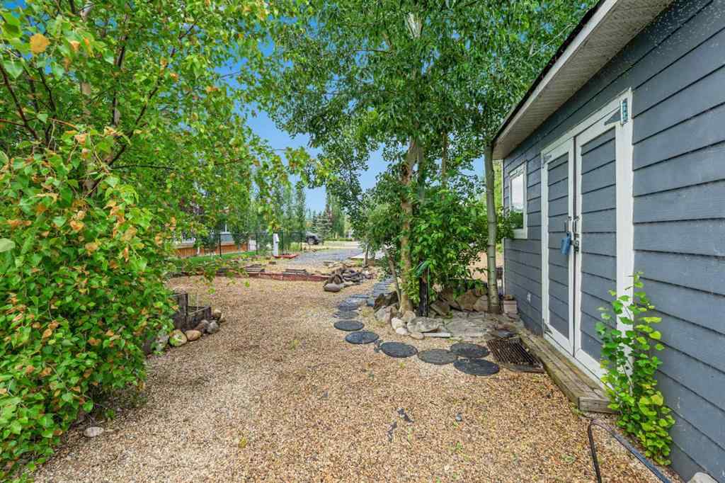 MLS® A2220573 - Unit #Unit # 1 41019 Range Road 11   in Sandy Point Rural Lacombe County, Land