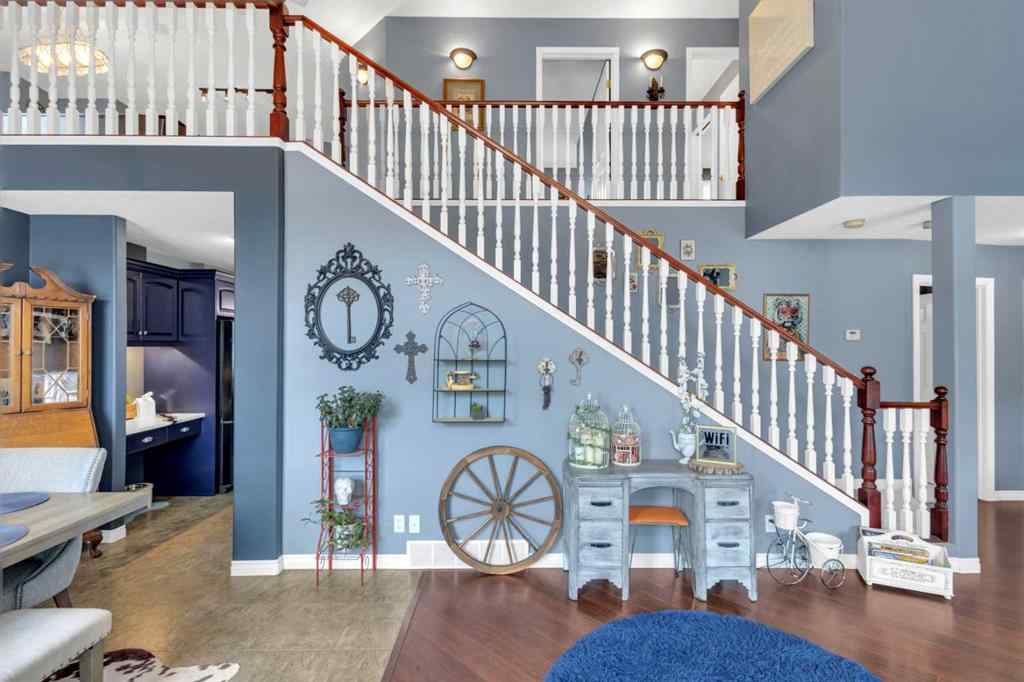 MLS® A2220577 - 10 Willow Springs Crescent   in Willow Springs Sylvan Lake, Residential