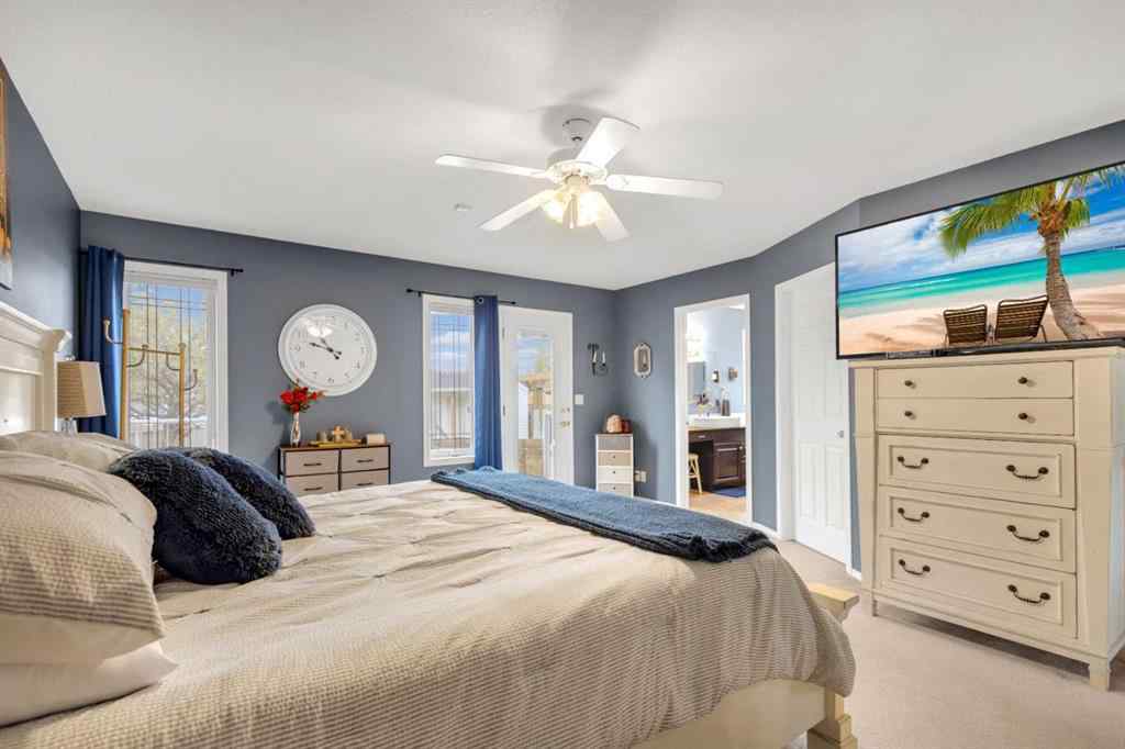 MLS® A2220577 - 10 Willow Springs Crescent   in Willow Springs Sylvan Lake, Residential