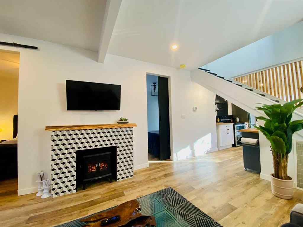 MLS® A2220618 - 1206 5A Avenue S in London Road Lethbridge, Residential