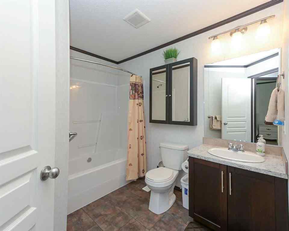 MLS® A2220648 - 2971 Townsite Crescent  in NONE Calling Lake, Residential