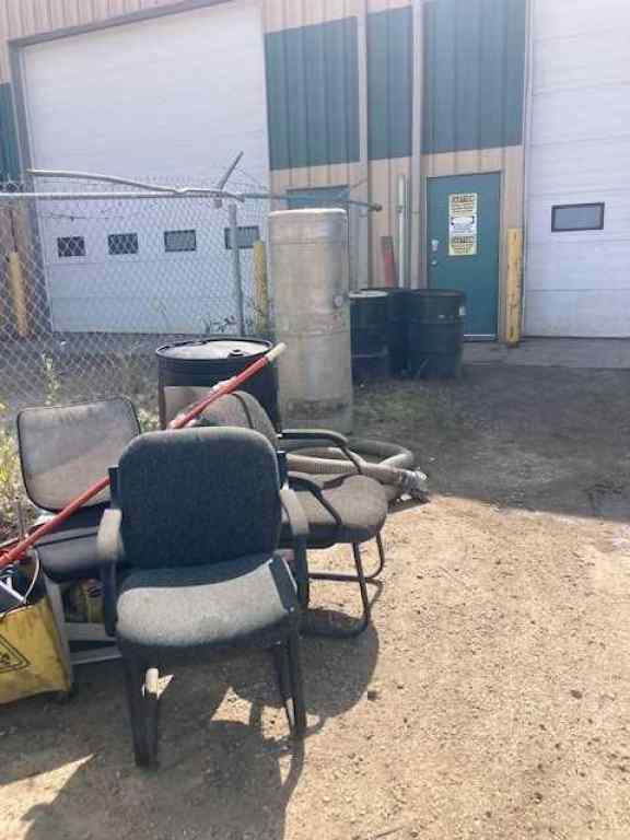 MLS® A2220651 - Unit #Bay 4 10602 79 Avenue  in N/A Clairmont, Commercial