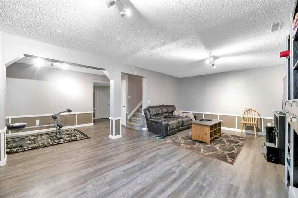 MLS® A2220653 - 27 Henderson Road  in NONE Langdon, Residential