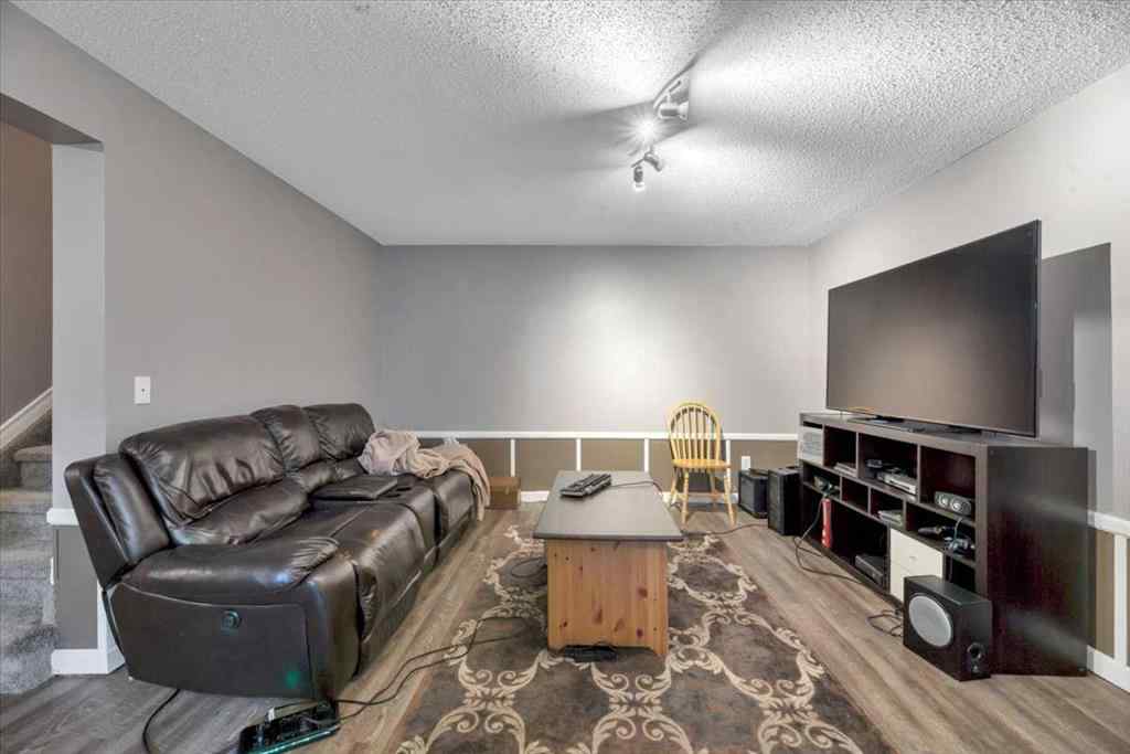 MLS® A2220653 - 27 Henderson Road  in NONE Langdon, Residential