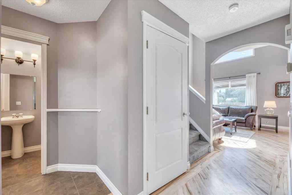 MLS® A2220653 - 27 Henderson Road  in NONE Langdon, Residential