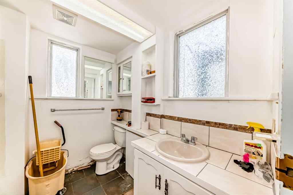 MLS® A2220672 - 721 Broadway Street  in NONE Standard, Residential