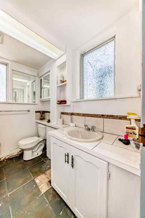 MLS® A2220672 - 721 Broadway Street  in NONE Standard, Residential