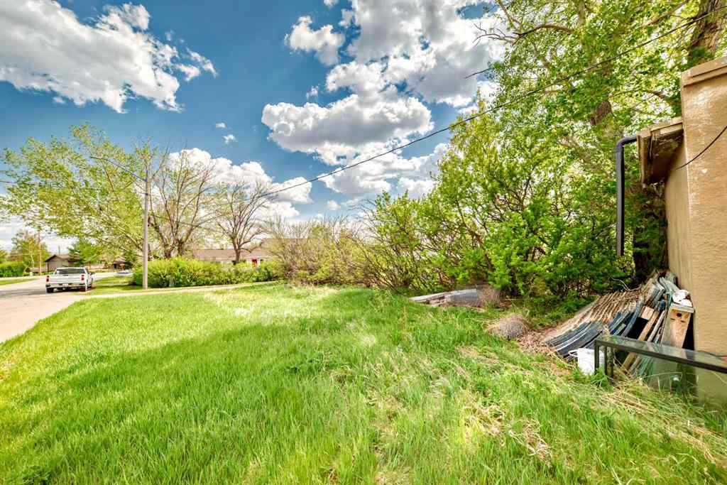 MLS® A2220672 - 721 Broadway Street  in NONE Standard, Residential