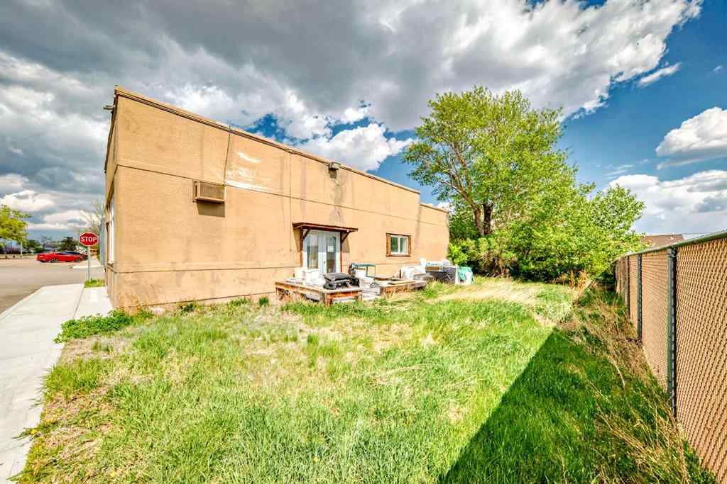 MLS® A2220672 - 721 Broadway Street  in NONE Standard, Residential