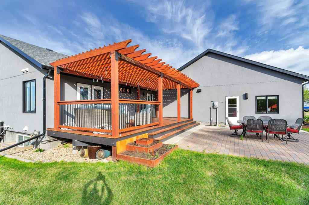 MLS® A2220696 - 38268 Range Road 265   in NONE Rural Red Deer County, Residential