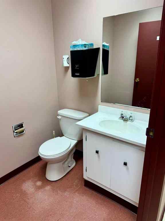 MLS® A2220807 - 11 Imperial Close  in NONE Olds, Commercial