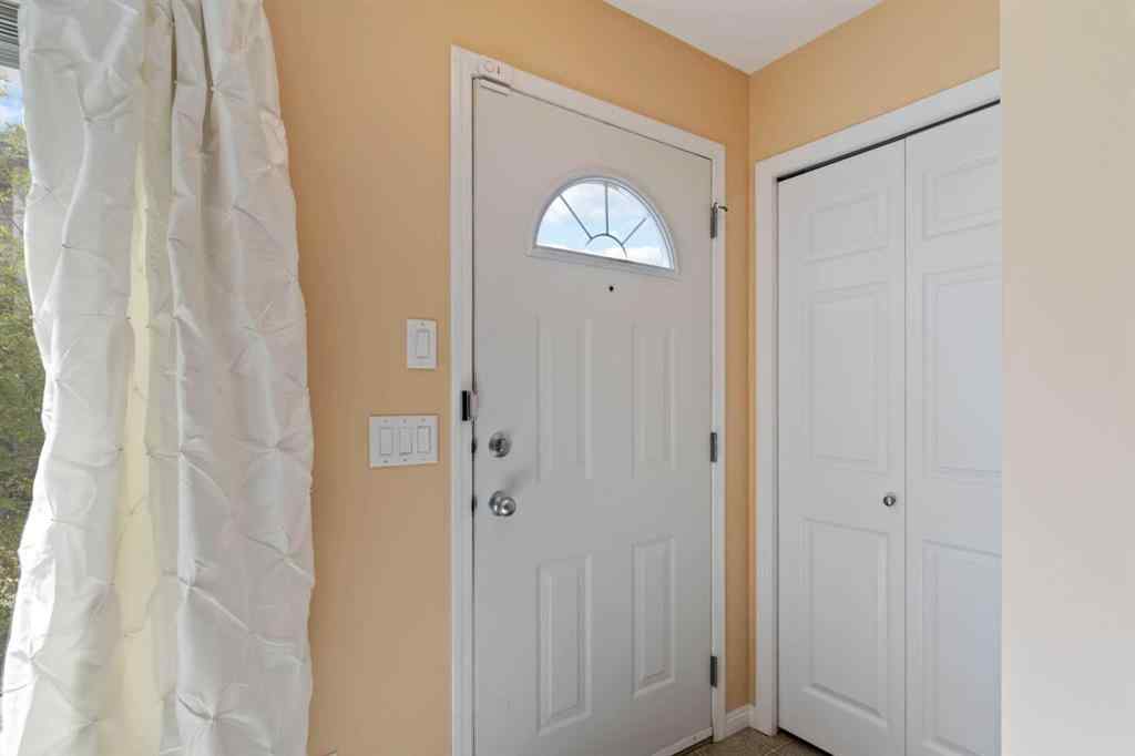 MLS® A2220841 - Unit #25 187 Millennium Gate  in Timberlea Fort McMurray, Residential