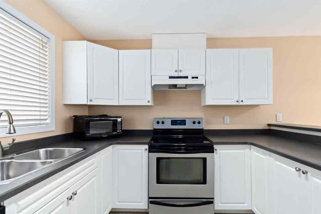 MLS® A2220841 - Unit #25 187 Millennium Gate  in Timberlea Fort McMurray, Residential