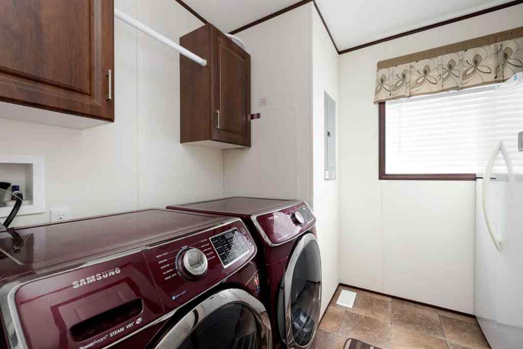 MLS® A2220930 - 184 Greenwich Lane  in Gregoire Park Fort McMurray, Residential