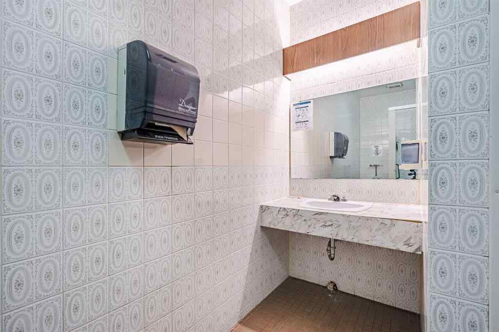 MLS® A2220939 - Unit #Unit 116 5704 44 Street  in West Lloydminster Lloydminster, Commercial