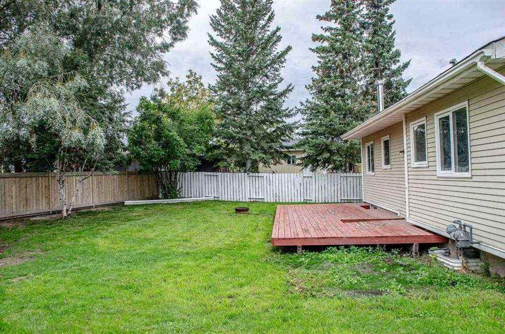 MLS® A2220985 - 150 Leigh Crescent  in Dickinsfield Fort McMurray, Residential