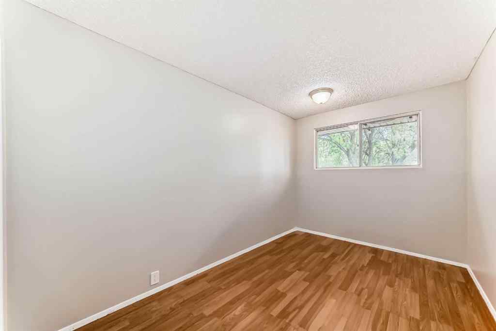 MLS® A2220994 - 1019 Canfield Crescent SW in Canyon Meadows Calgary, Residential
