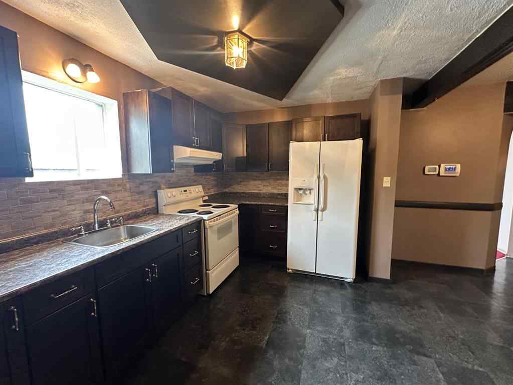 MLS® A2221008 - 109 First Avenue S in NONE Wimborne, Residential
