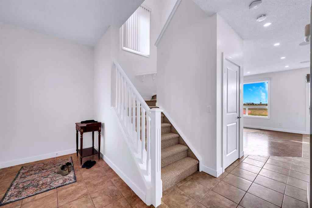 MLS® A2221033 - 116 Skyview Shores Manor NE in Skyview Ranch Calgary, Residential