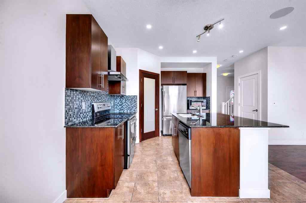 MLS® A2221033 - 116 Skyview Shores Manor NE in Skyview Ranch Calgary, Residential