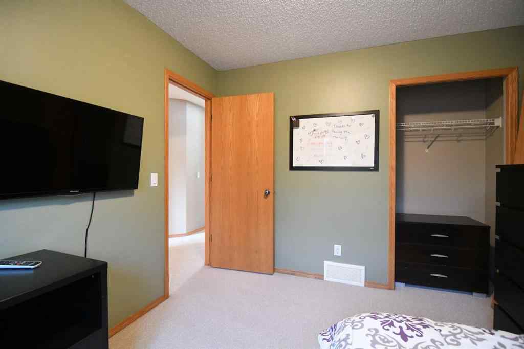 MLS® A2221036 - 2825 Coopers Manor SW in Coopers Crossing Airdrie, Residential
