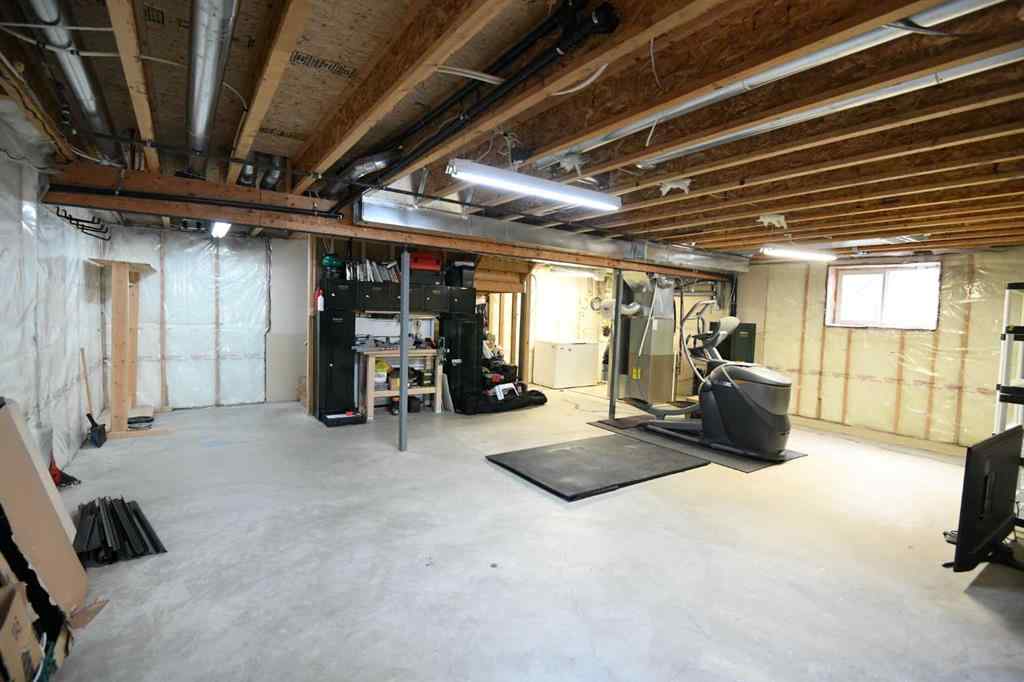 MLS® A2221036 - 2825 Coopers Manor SW in Coopers Crossing Airdrie, Residential