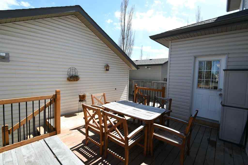 MLS® A2221036 - 2825 Coopers Manor SW in Coopers Crossing Airdrie, Residential