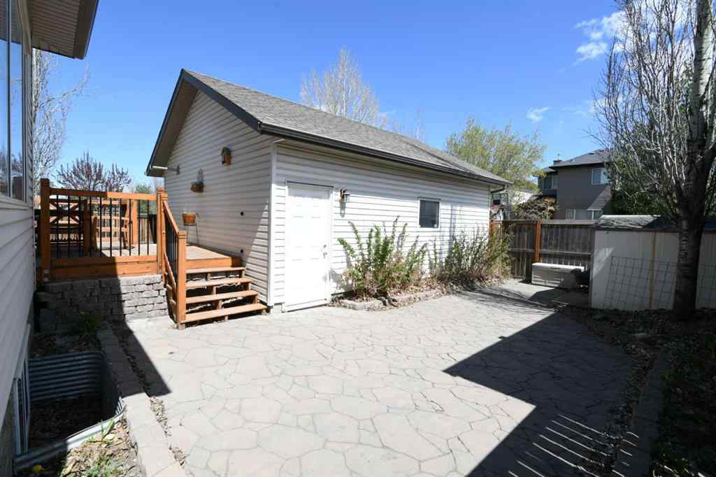 MLS® A2221036 - 2825 Coopers Manor SW in Coopers Crossing Airdrie, Residential