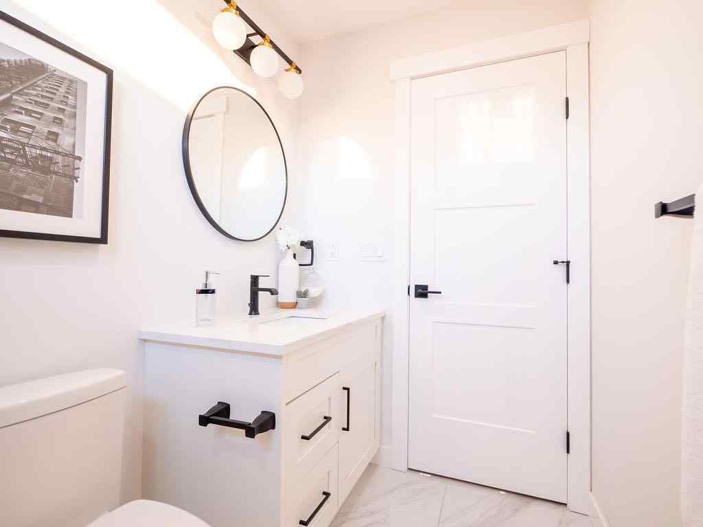 MLS® A2221064 - 1349 Lake Sylvan Drive SE in Bonavista Downs Calgary, Residential