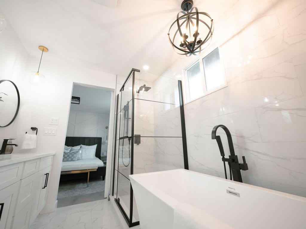 MLS® A2221064 - 1349 Lake Sylvan Drive SE in Bonavista Downs Calgary, Residential