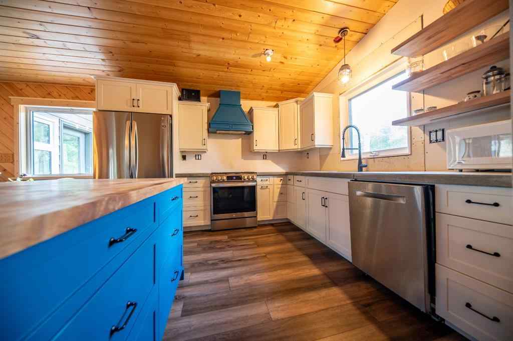 MLS® A2221074 -  70544 Range Road 243 #29   in NONE Rural Greenview No. 16, M.D. of, Residential