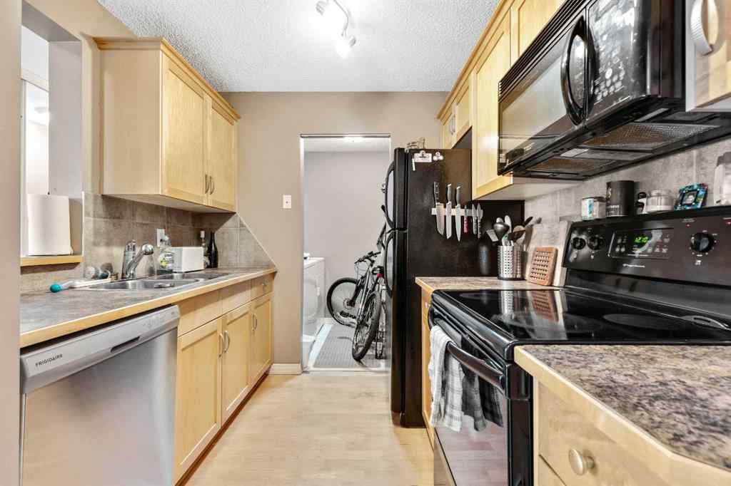 MLS® A2221083 - Unit #2211 13045 6 Street SW in Canyon Meadows Calgary, Residential